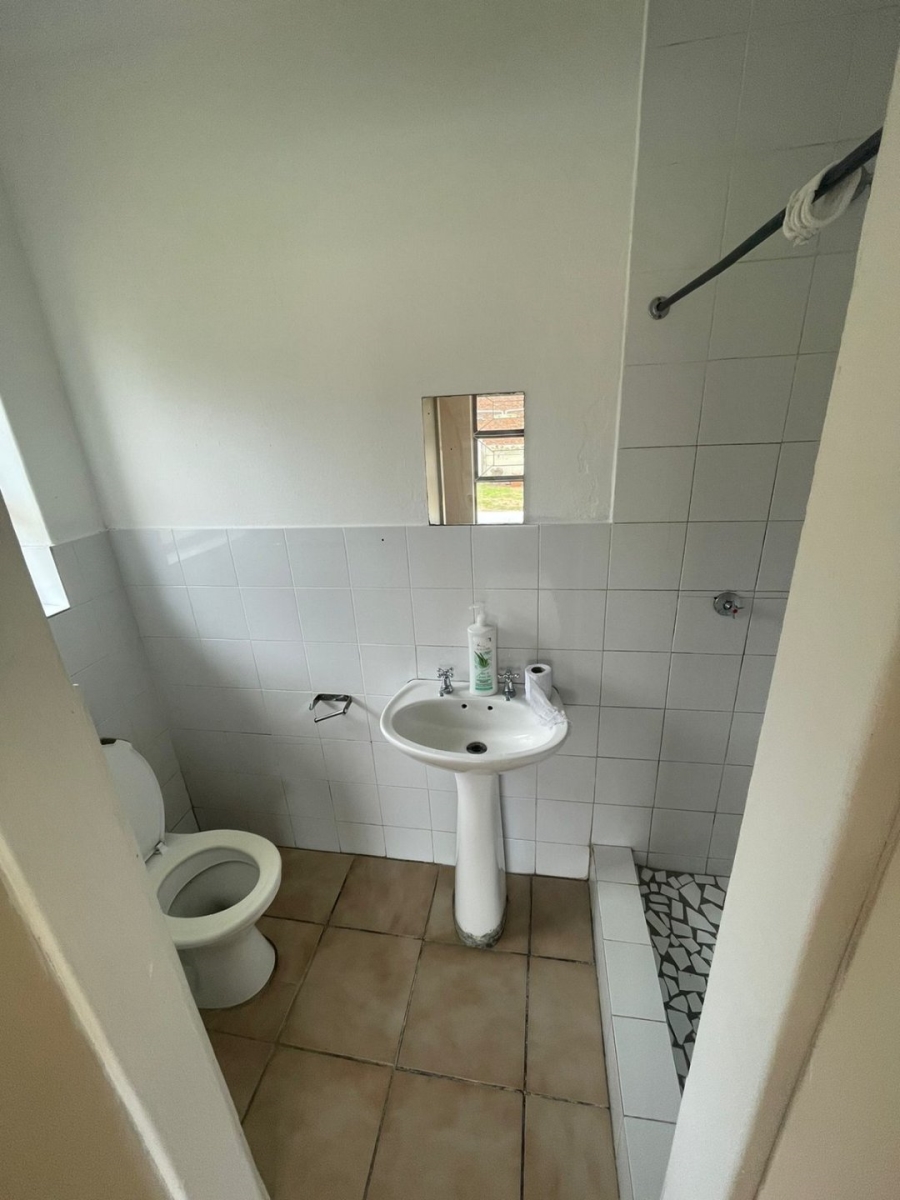  Bedroom Property for Sale in Azalea Park Eastern Cape